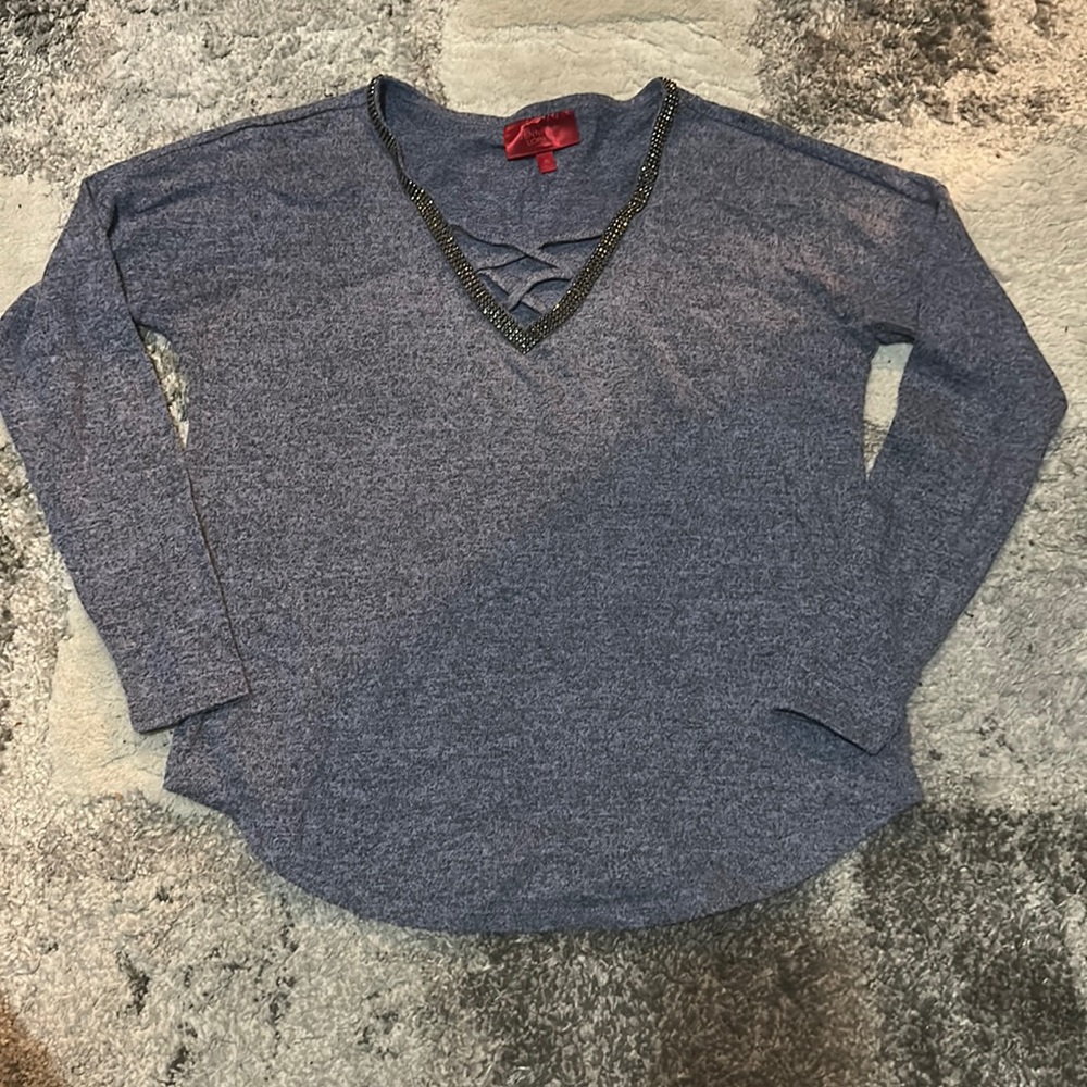 JENNIFER LOPEZ cropped V-neck Sweater